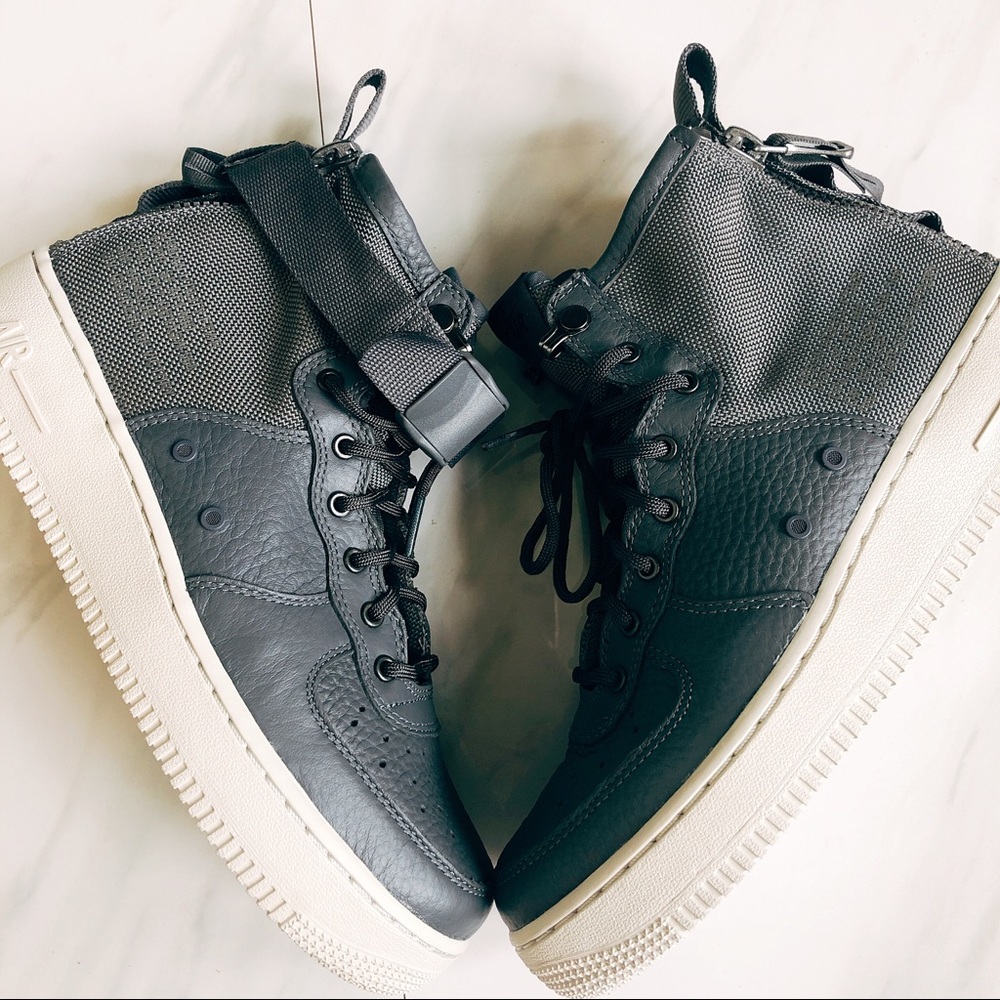 Nike SF Air Force 1 mid - Picture 2 of 8
